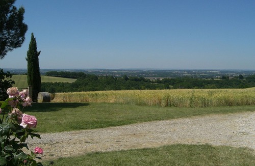 Corbarieu House | Le vieux four self-catering cottage in the countryside