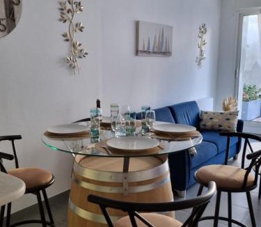 Hincmar Apartment | L’EFFERVESCENT