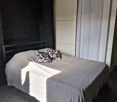 Nogaro House | LES CERISIERS 2 Chambre 2