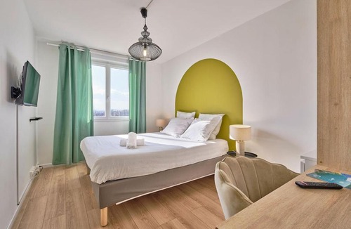 Troyes House | Les Chambres de Troyes - Parking Internet Fibre TV