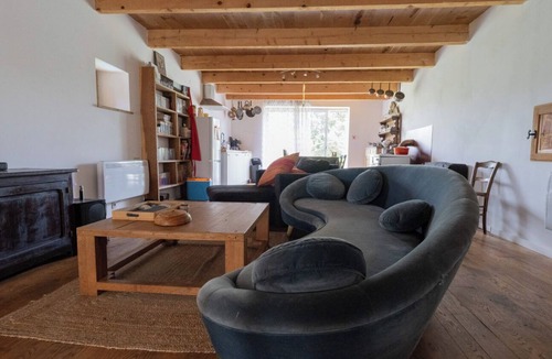 Sanvensa House | Les Combes de Testas: Accommodation for 24 people, swimming pool, Aveyron Gorges