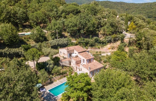 Collobrieres Villa | Les Hautes Roches - Three Bedroom Villa, Sleeps 6