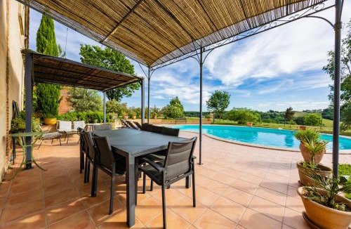 Grazac Bed & Breakfast | Les Hauts de Grazac, Chambres et Tables d'hôtes
