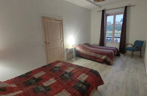 Bourbonne-les-Bains Apartment | Les hortensias studio 6