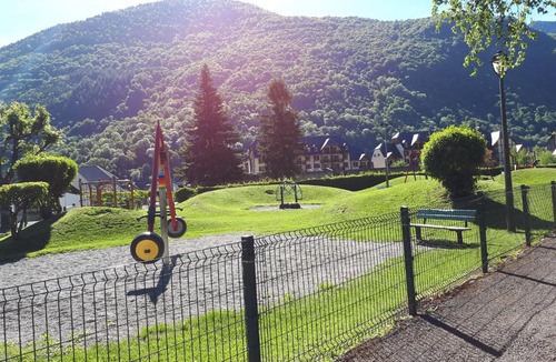 Bagneres-de-Luchon Apartment | Les Jardins De Ramel