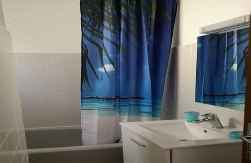 Le Rozier Apartment | Les Lavandes de Capluc appt the Blue Chardons