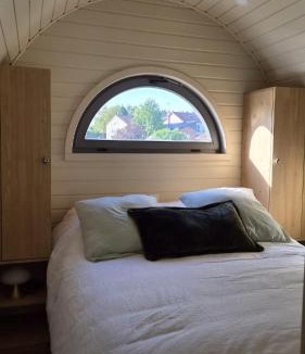 Saint-Jean-sur-Moivre Cabin | Les Lodges de la Moivre