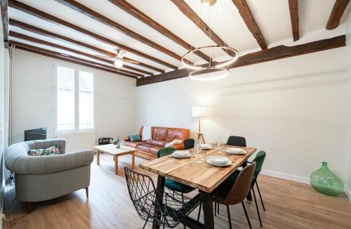 Ay Apartment | Les Mansardes : Duplex champenois typique et cosy