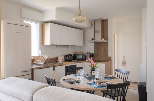 Sables-d'Or-les-Pins Apartment | Les pins 205 - Appt 400m de la plage
