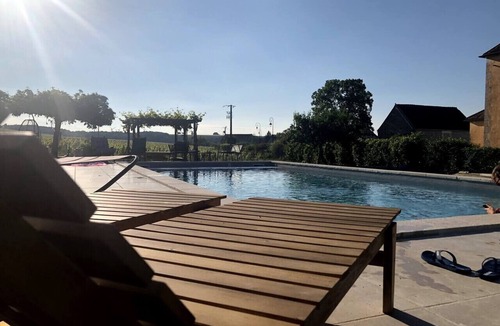 Prehy House | Les Résidences Gueguen - House Pool Vineyard