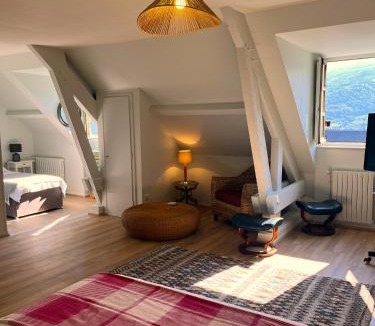 Saint-Savin Hotel | Les Rochers