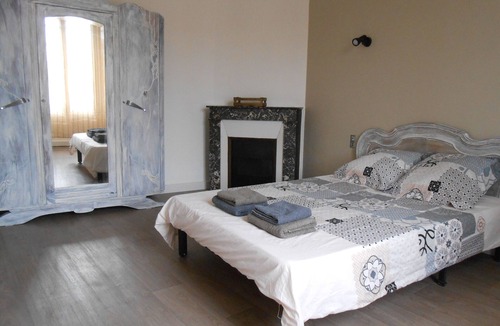 Conflans-sur-Seine House | LHOTE SEASON