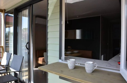 Sadirac House | Living 3-Room Mobile Home for 4 People, Air-Conditioned + TV
