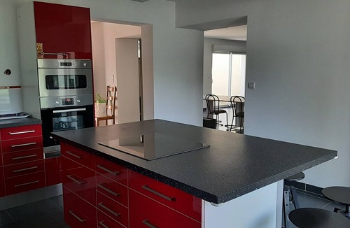 Regusse Villa | Location Villa Avec 2 Appartements Ind, Proche du Lac de Ste Croix et du Verdon