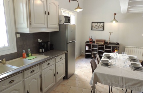 Marcoux Cottage | Lodge Hôte Antique for 2 at 4 people