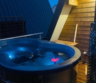 Saint-Utin Ski Chalet | Lodge lady tipi 1 avec bain nordique et piscine