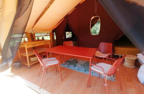 Serignac Other | Lodge Robinson aux Nuits Insolites d'Argoumbat