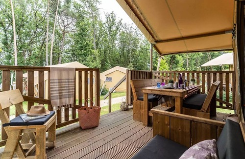 Boulazac-Isle-Manoire House | Lodge Safari 4 rooms 6 persons Air-conditioned *