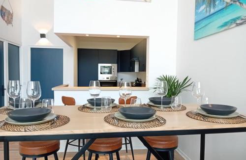 Saint-Quay-Portrieux Apartment | LOFT DE LA PLAGE - à 30 m de la mer
