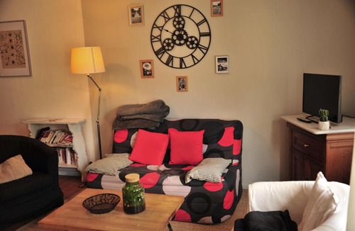 Magny Apartment | Logement au calme F2