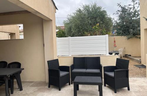 Le Beausset House | Logement "La Cigale" dans VILLA avec piscine