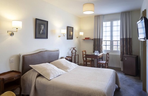 Guilliers Hotel | Logis Au Relais Du Porhoet