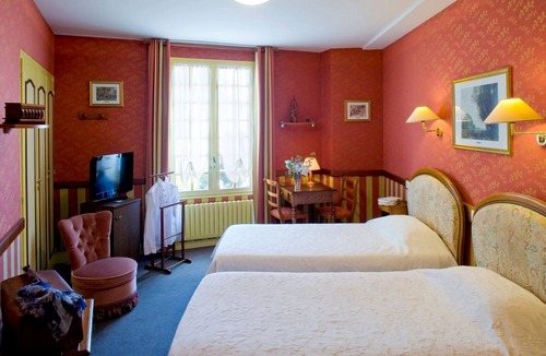 Guilliers Hotel | Logis Au Relais Du Porhoet