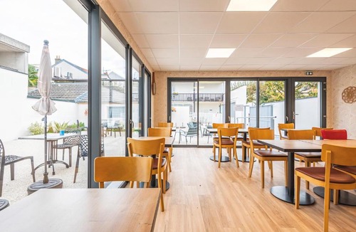 Mont d'Arene Hotel | Logis Hôtel Au Tambour