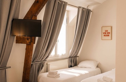 Combourg Hotel | Logis Hôtel du Château - Combourg, Proche Saint-Malo