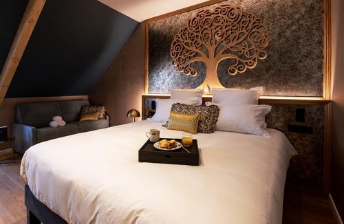 Rostrenen Hotel | Logis Hôtel Jeanne et Jules