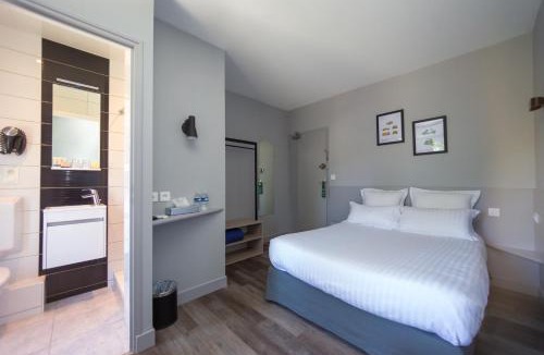 Peigney Hotel | Logis Hôtel Les Voiliers