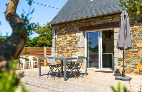 Lanmerin House | Longère avec piscine privée, Côte de Granit rose