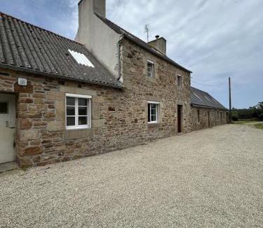 Plougasnou House | Longère champêtre à deux pas de la mer - 4 personnes