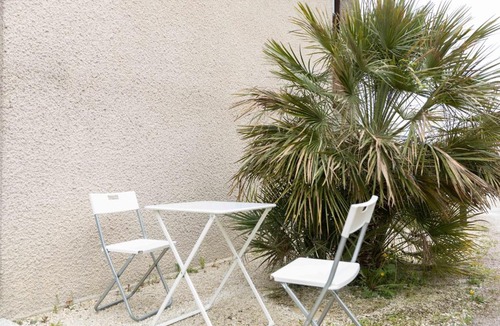 Sainte-Savine Apartment | LORIS! Studio avec PARKING et TERRASSE à TROYES
