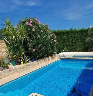 Bagnols-sur-Ceze House | Lou Bagnou Mi-Clos