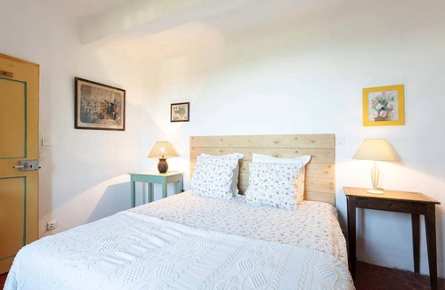 Village Apartment | Lou Cigalo - Family Suite with Ocean View