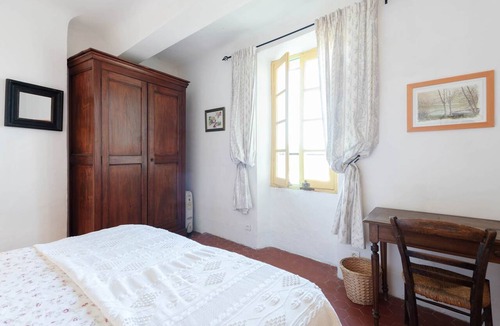 Village Apartment | Lou Cigalo - Family Suite with Ocean View