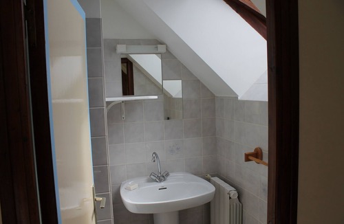 Mohon House | Loue Maison de Vacances Familiale - 5 Chambres, 14 Couchages, Mohon