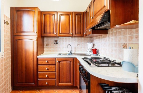Diano Castello Apartment | Lovely apartment for 6 guests with WIFI, pool, TV, terrace and pets allowed