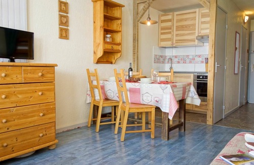 Val Claret Apartment | Lovely apartment for 4 people with WIFI, TV and balcony