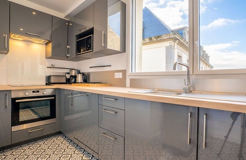 Saint-Servan Apartment | Lovely apartment for 8 guests with WIFI and TV