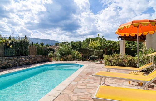 Nans-les-Pins Apartment | Lovely apartment for 8 people with WIFI, private pool, TV and terrace