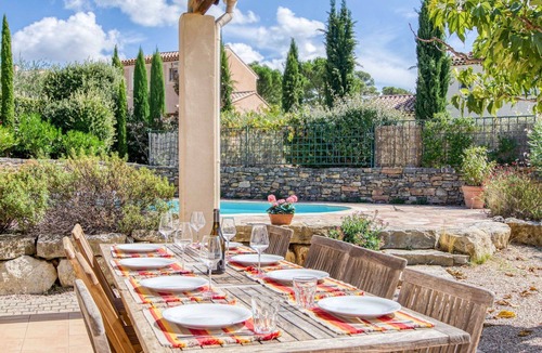 Nans-les-Pins Apartment | Lovely apartment for 8 people with WIFI, private pool, TV and terrace