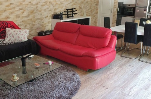 Collobrieres Apartment | Lovely apartment in a peaceful green setting on the village heights.