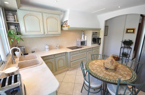 Bagnols-en-Foret House | Lovely home in Bagnols en Forêt