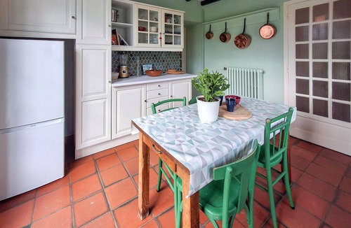 Plelan-le-Petit House | Lovely home in Plélan-le-Petit with WiFi
