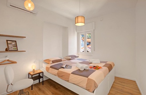 Levo Apartment | Luce Terra