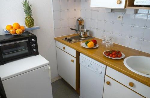 Bagneres-de-Luchon Apartment | Luchon, appartement 4/5 pers - Balcon sud - Parking privé - FR-1-313-167