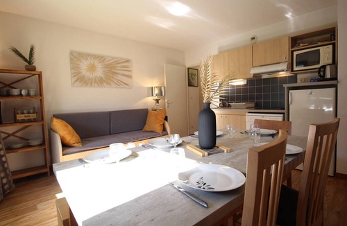 Bagneres-de-Luchon Apartment | Luchon – Cozy 2-BR Apt w/Balcony, Parking, Lift, and Modern Amenities