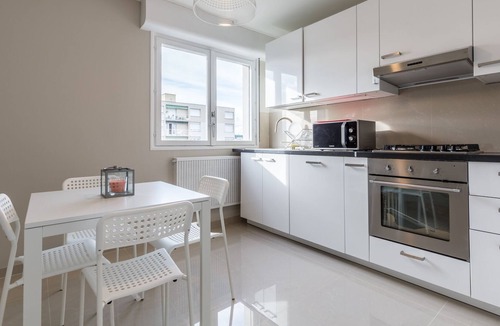 Thionville Apartment | Luxurious Apartment (Charm and Character)